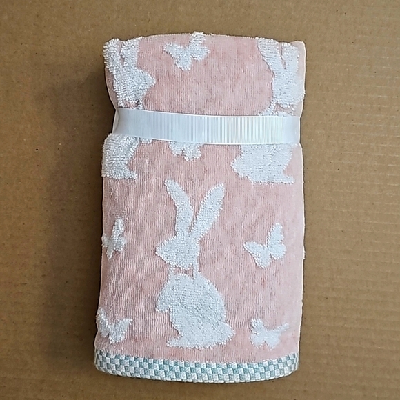 2pc TRULY LOU Easter Eco-Melange Hand Towel Set With Bunnies & Butterfliess - Picture 2 of 4